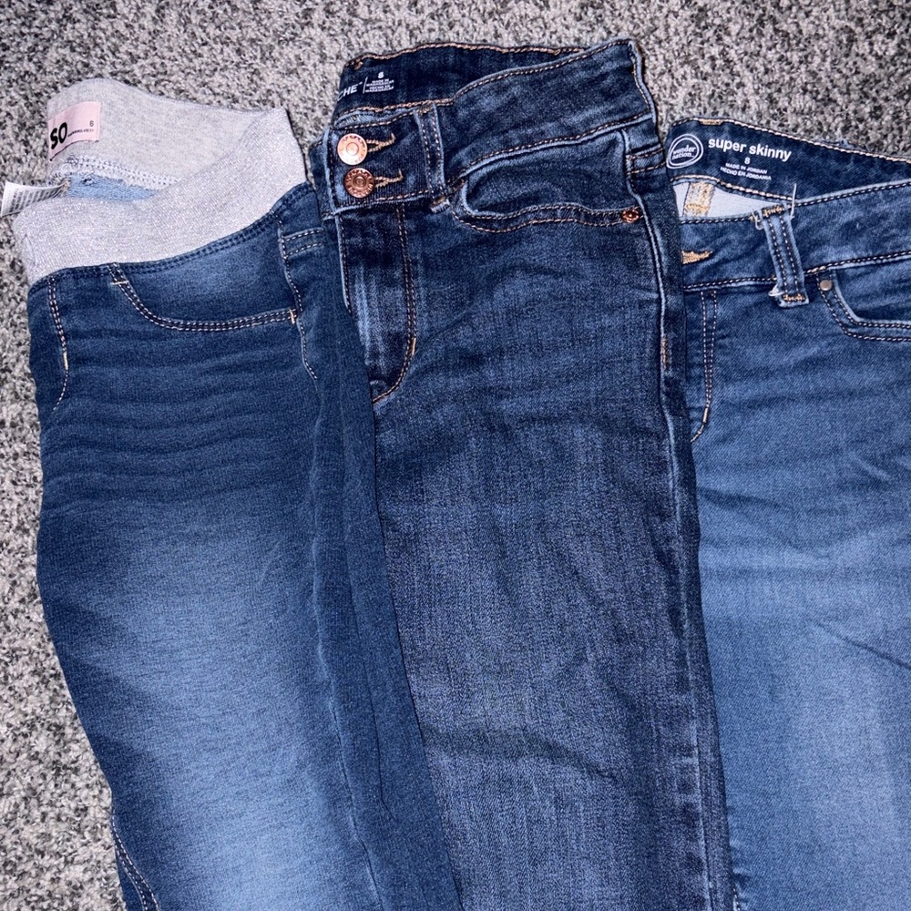 8 pairs of girls pants